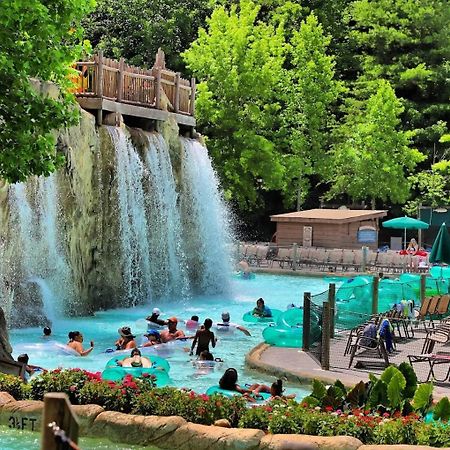 Villa Movie Theater Hot Tub View Mountain Escape à Gatlinburg Extérieur photo